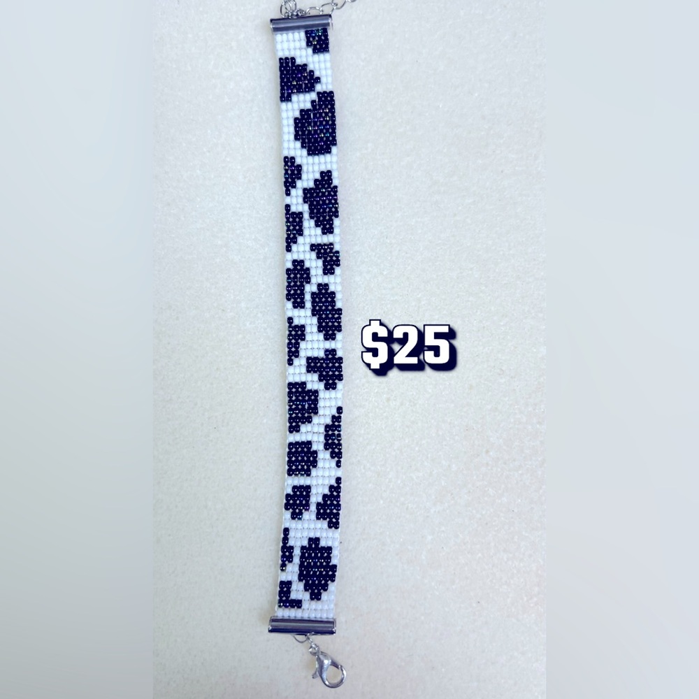 Beaded bracelet
